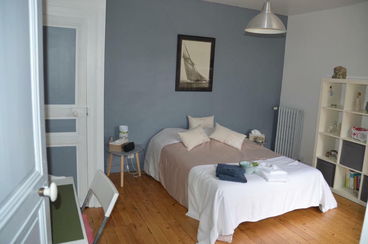 Chambre D'Hotes Les Ecuries Le Mans Esterno foto