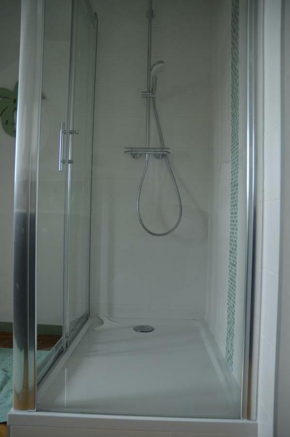 Chambre D'Hotes Les Ecuries Le Mans Esterno foto
