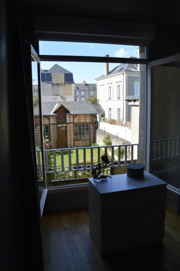 Chambre D'Hotes Les Ecuries Le Mans Esterno foto